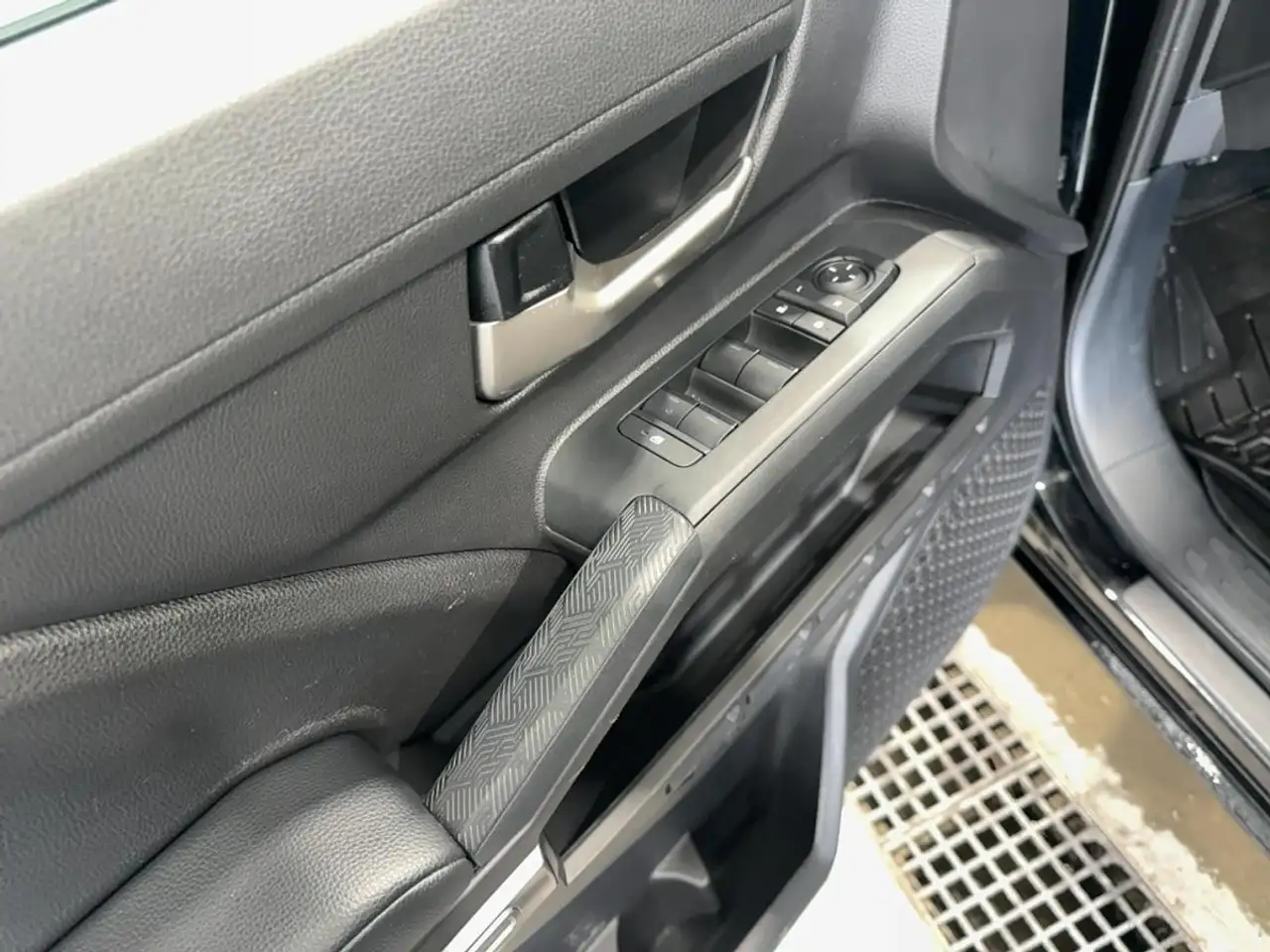 Toyota Tacoma снимка Toyota Tacoma