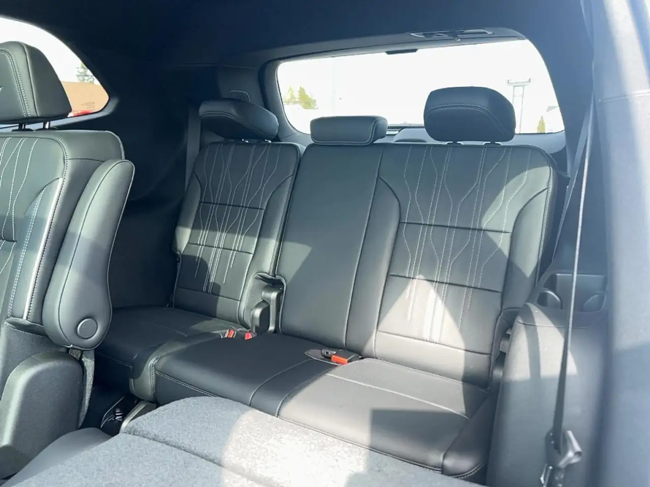 Buick Enclave снимка Buick Enclave