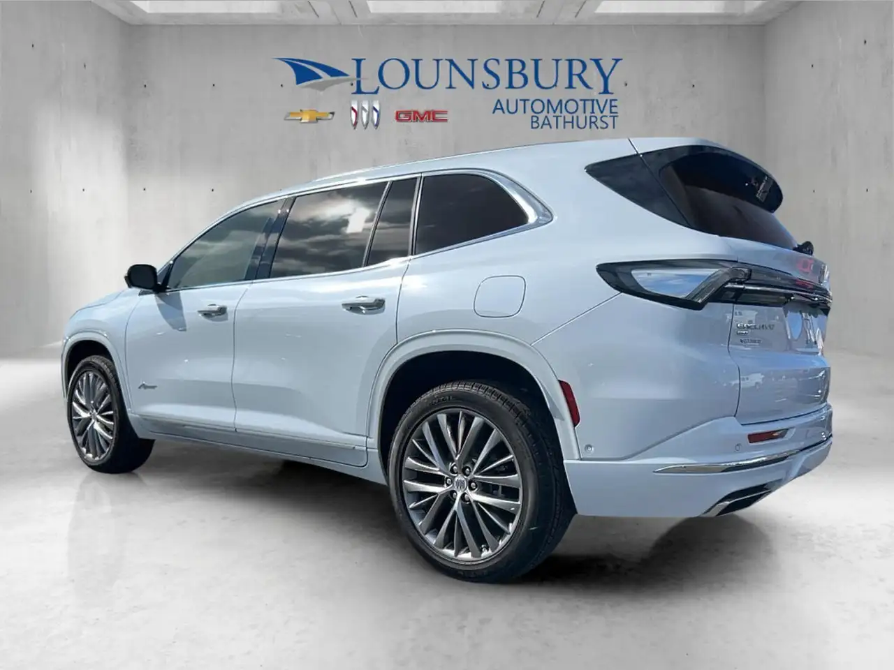 Buick Enclave снимка Buick Enclave