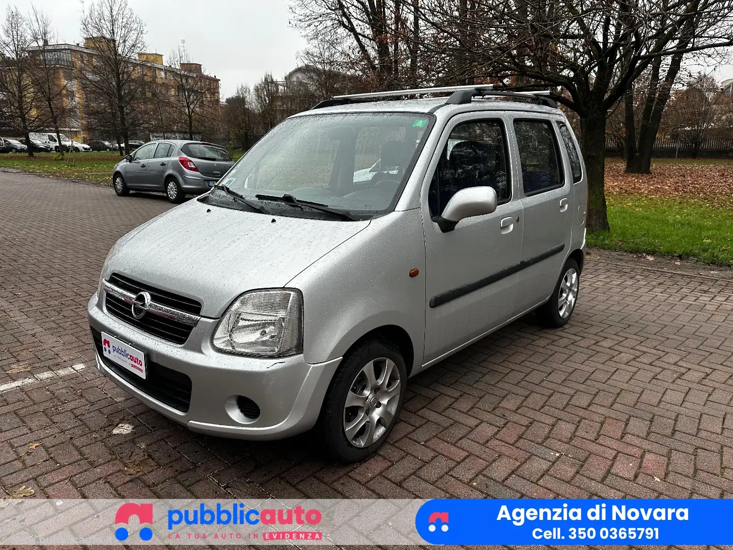 Opel Agila 1.2 Edition Argent - 1