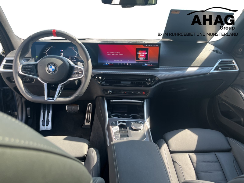 BMW 340 M340d xDrive Touring — photo 9