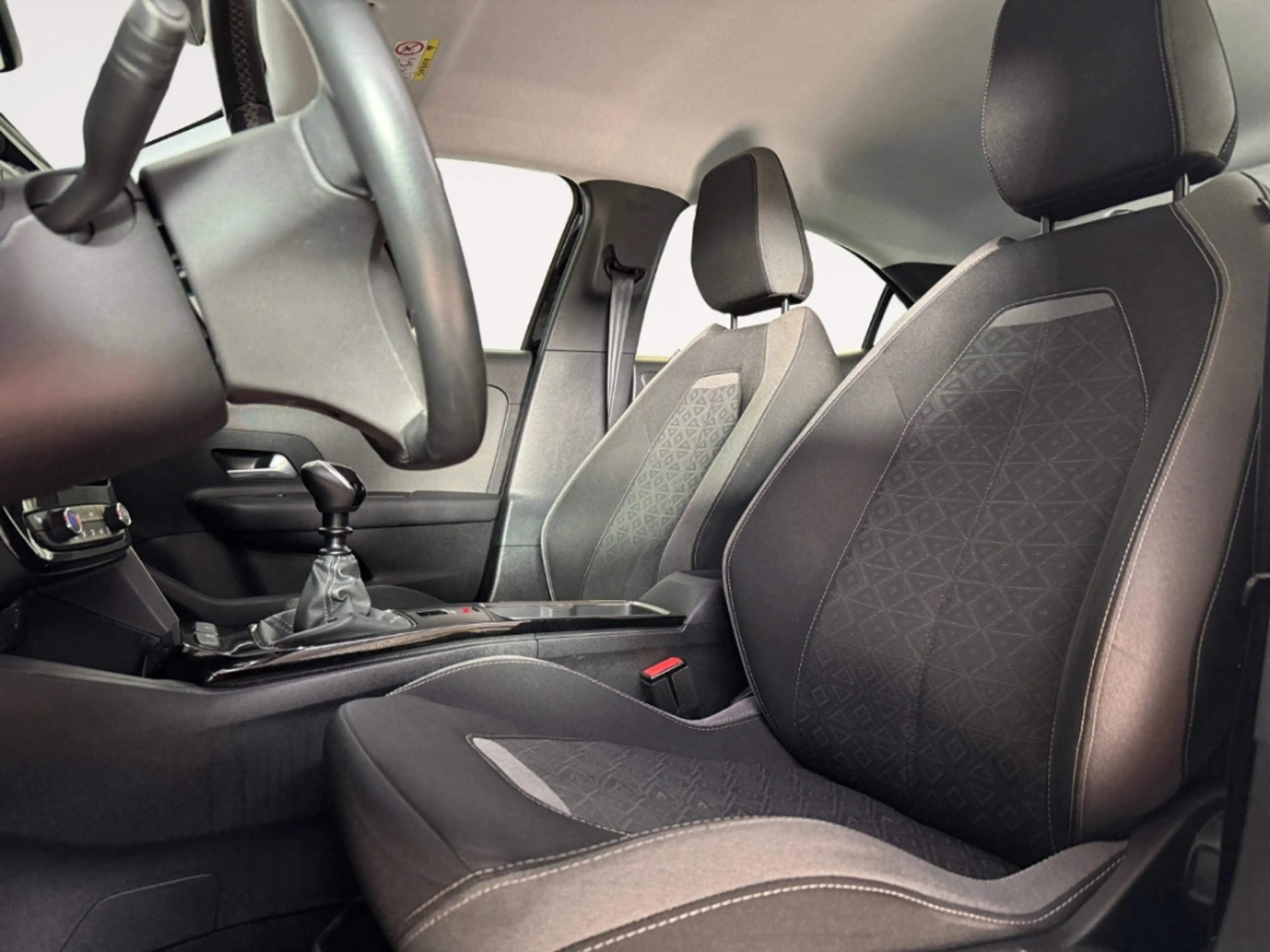 Opel Mokka Edition ALLWETTER NAV LED DIG-DISPLAY KAMERA SITZ. — photo 9