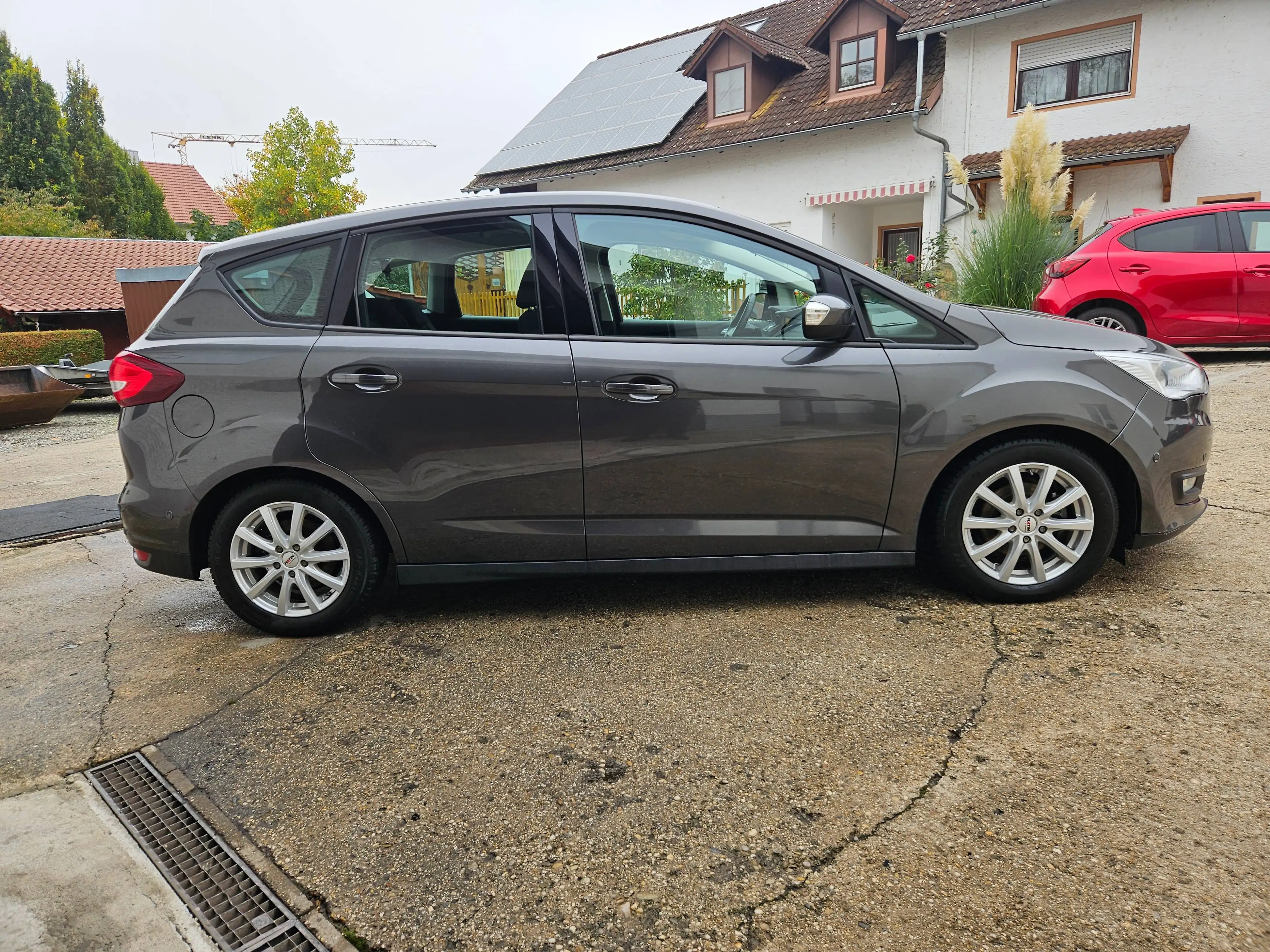 Ford C-Max Trend — photo 4