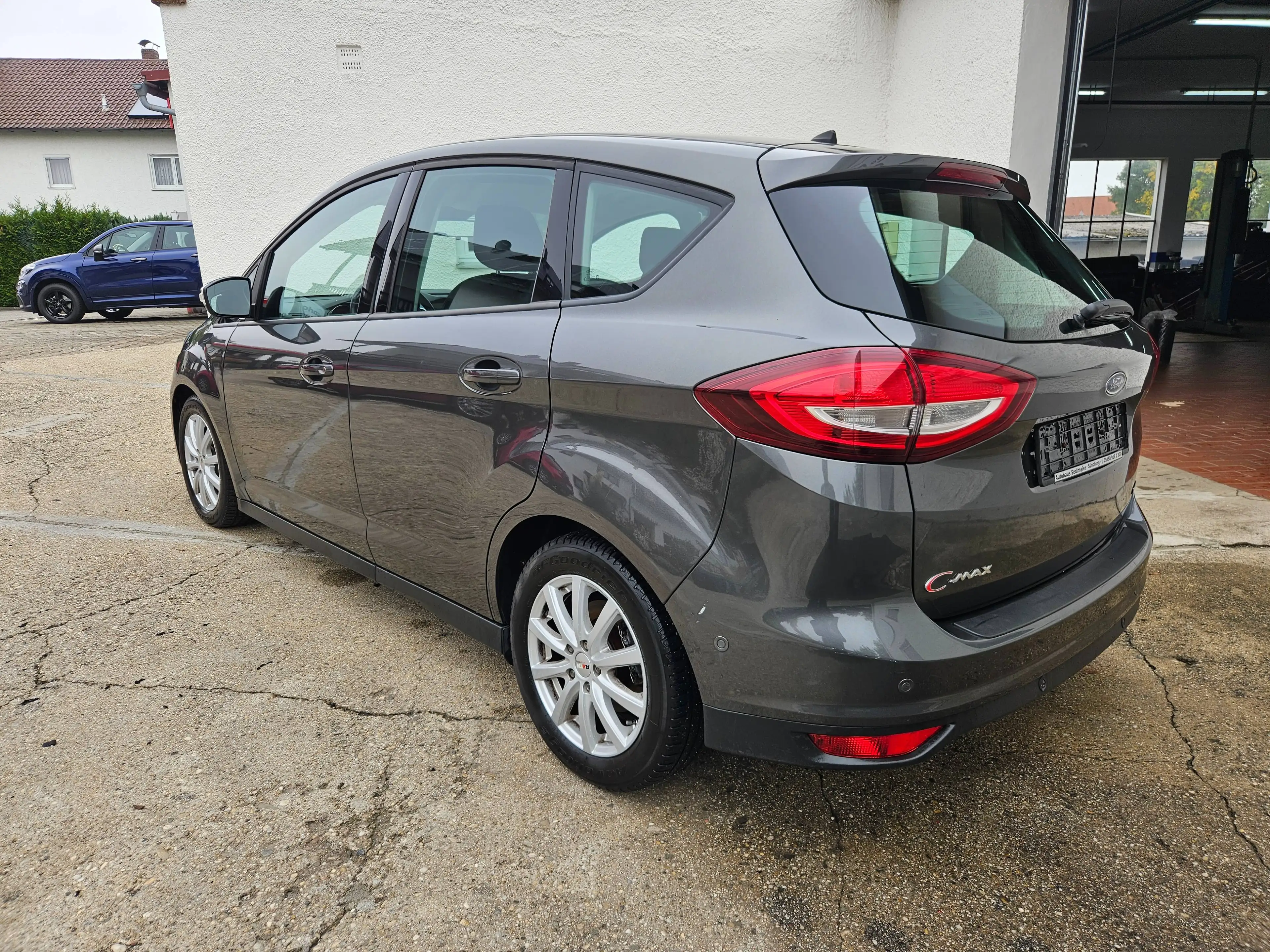 Ford C-Max Trend — photo 7