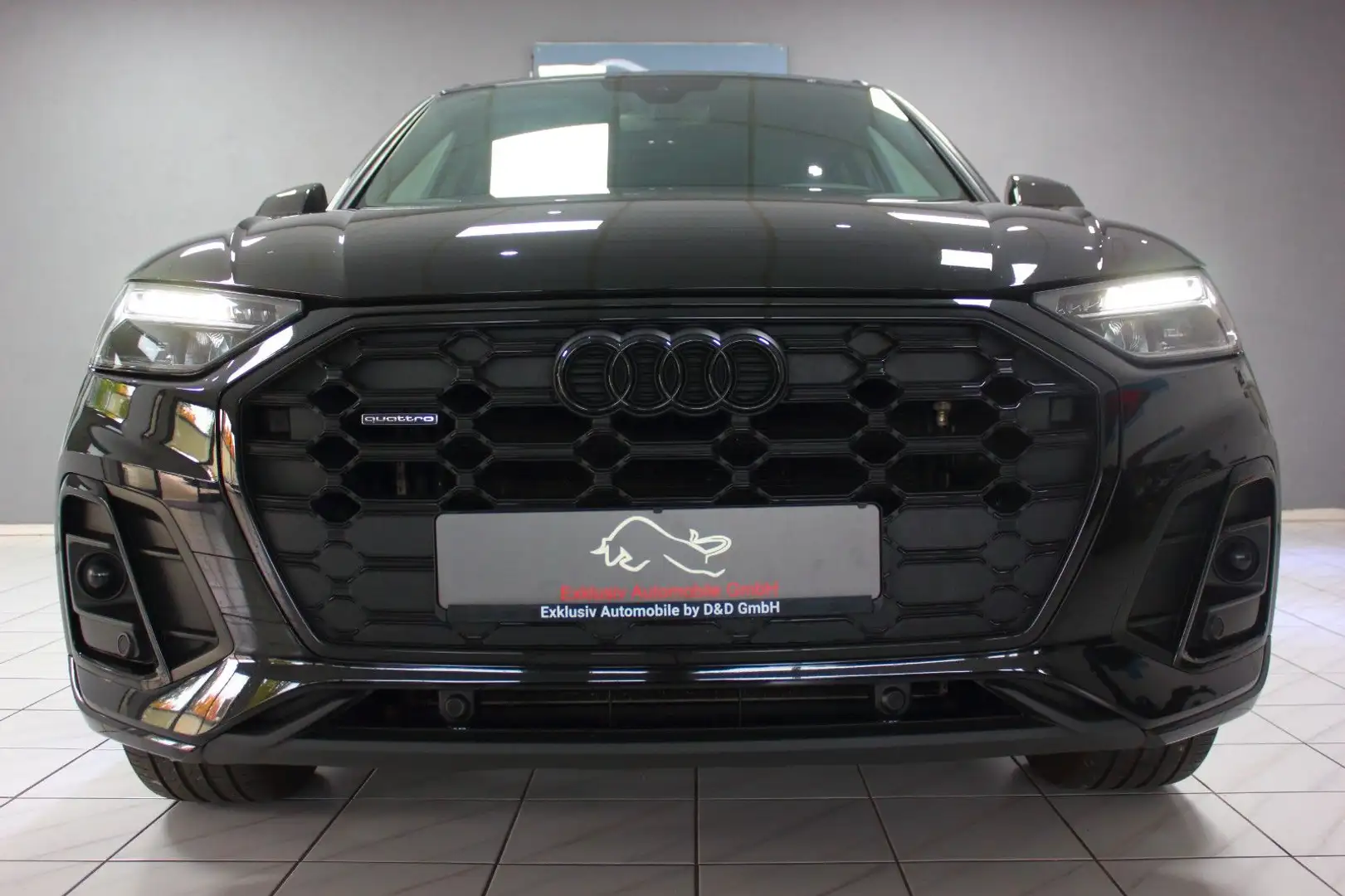 Audi Q5 40 TDI S-Tr Quat. S-LINE EDITION~DEUTSCH+U´FR Schwarz - 2