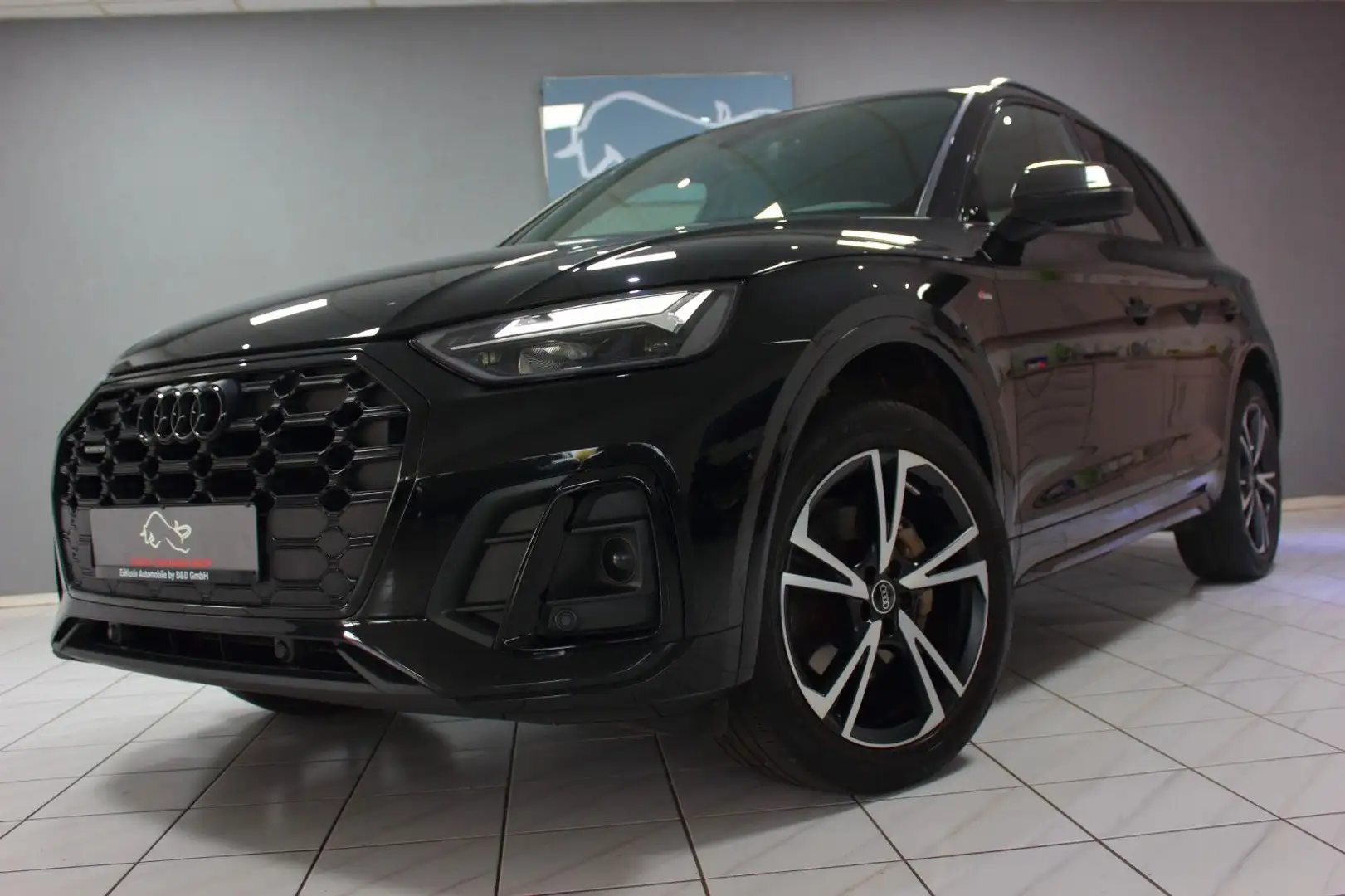 Audi Q5 40 TDI S-Tr Quat. S-LINE EDITION~DEUTSCH+U´FR Schwarz - 1