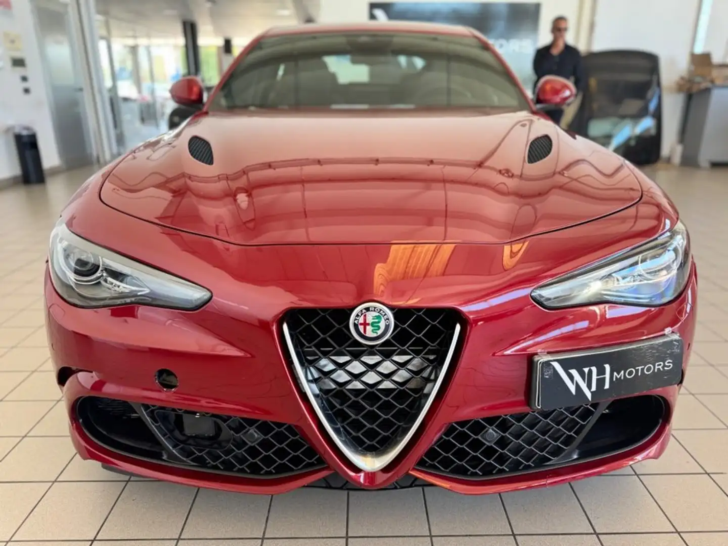 Alfa Romeo Giulia 2.9 V6 Bi-Turbo Quadrifoglio //COMMERCIANTI// Rosso - 2