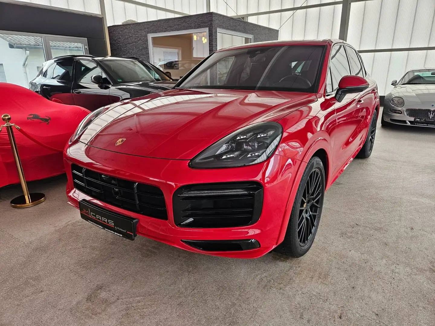 Porsche Cayenne GTS InnoD/4AC/Matrix/360°/Pano/eAHK/18We Rouge - 1