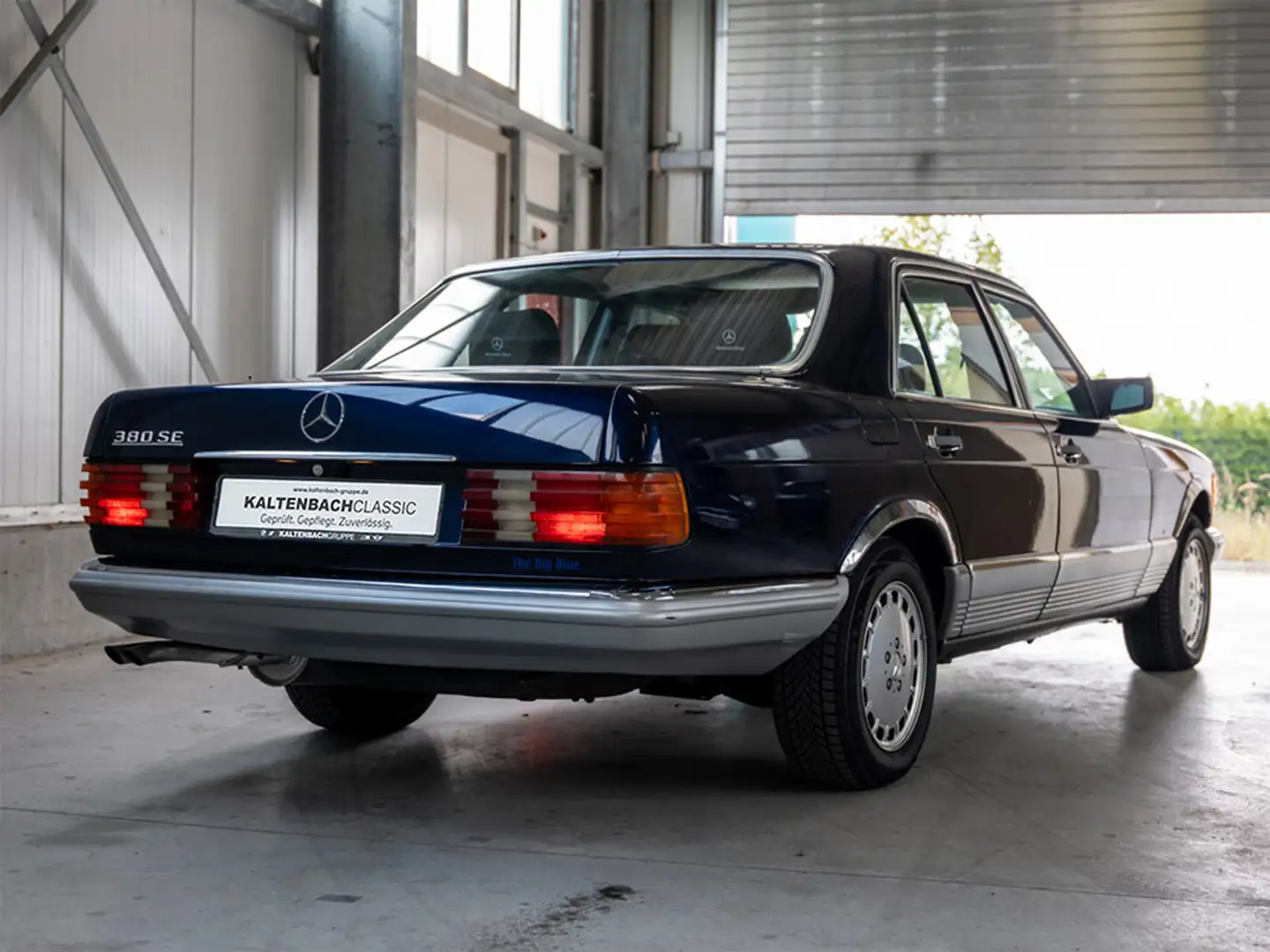 Mercedes-Benz 380 SE W126 SCHIEBEDACH MEMORY KLIMAAUTOMATIK Albastru - 2
