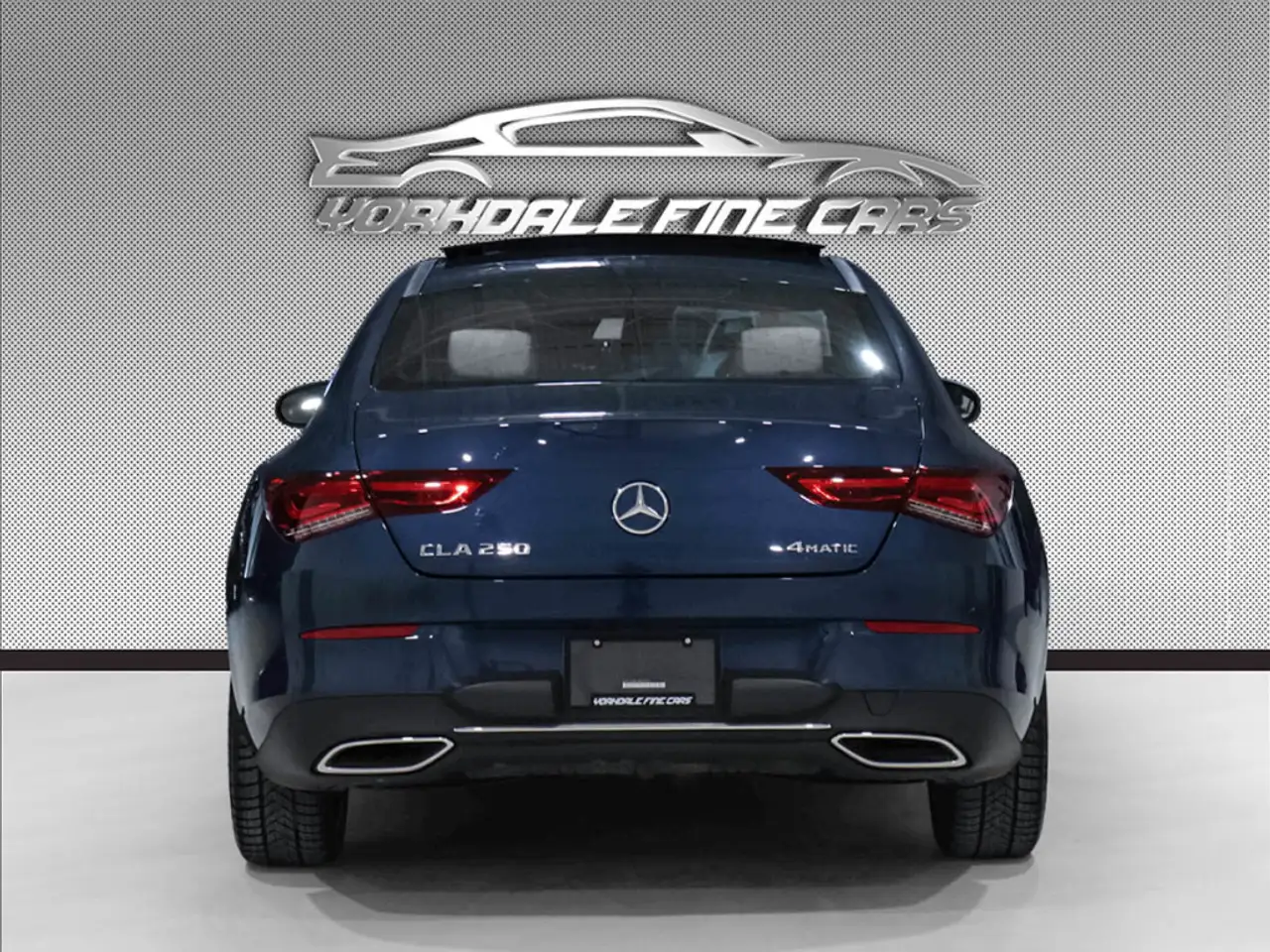 Mercedes-Benz CLA снимка Mercedes-Benz CLA