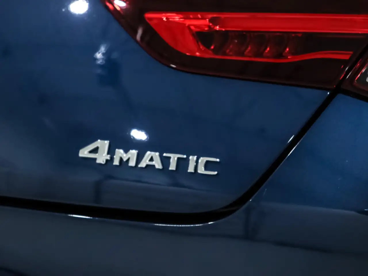 Mercedes-Benz CLA снимка Mercedes-Benz CLA