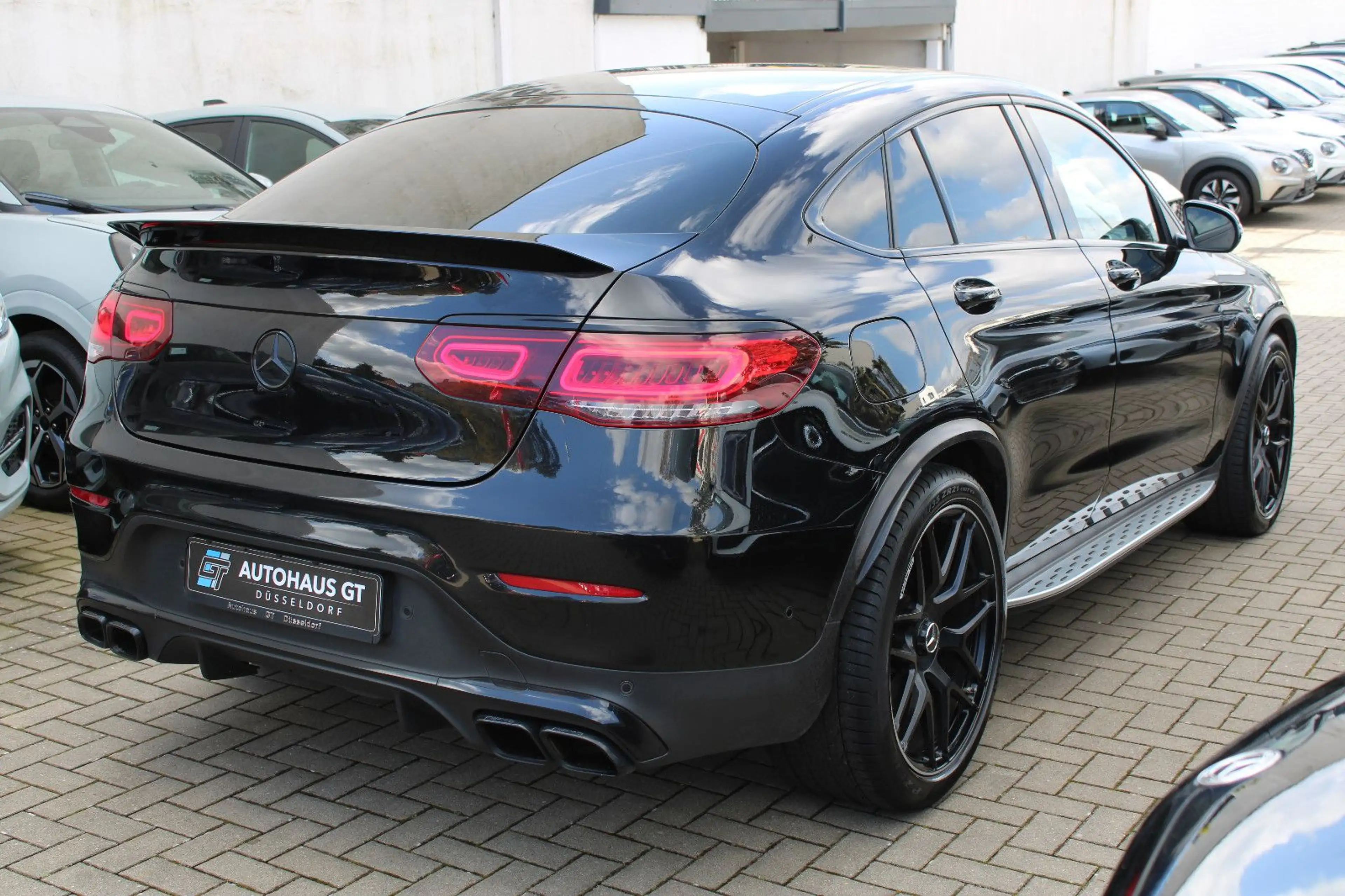 Mercedes-Benz GLC 63 AMG 4Matic+/Distro/Glasd/Leder/360°Ka/AHK — photo 8