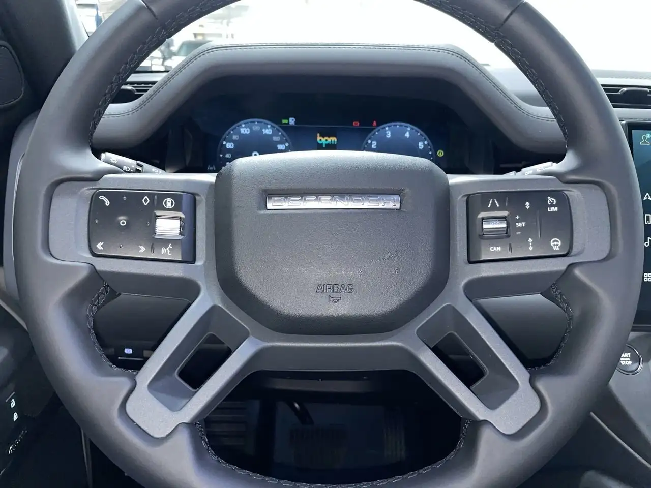 Land Rover Defender снимка Land Rover Defender