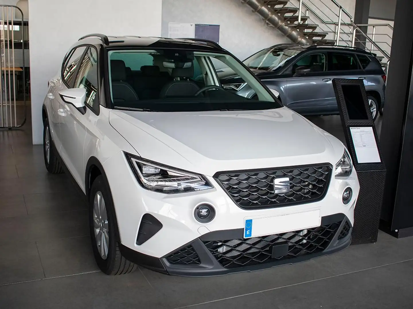 SEAT Arona 1.0 TSI S&S Style Special Edition 115 Blanco - 1