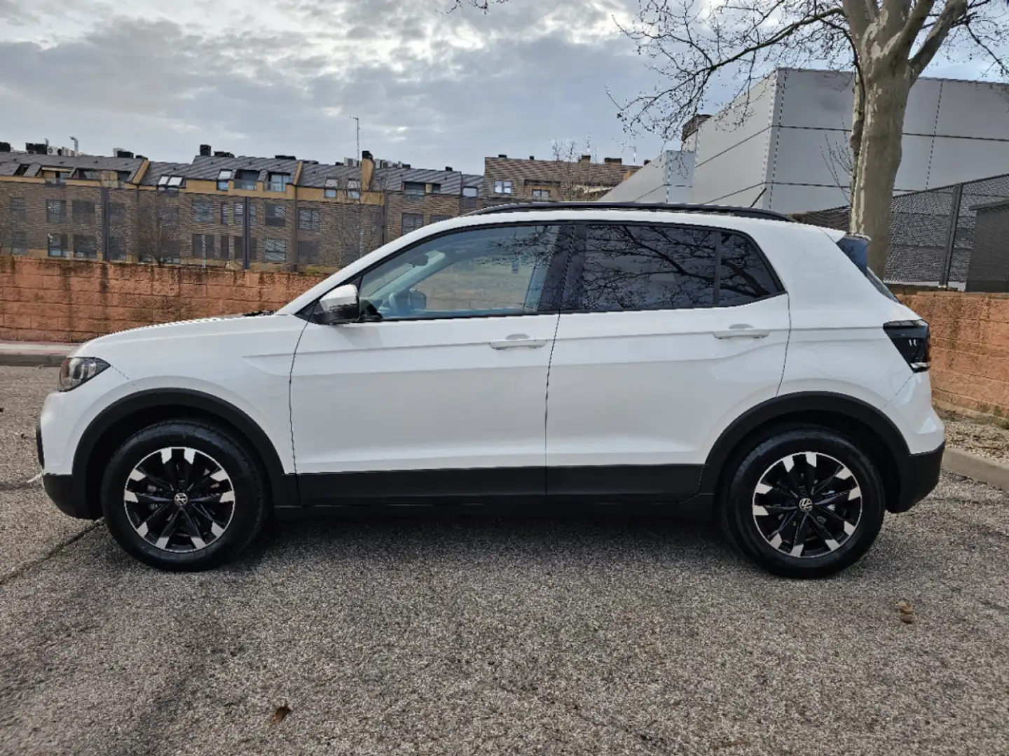Volkswagen T-Cross 1.0 TSI Advance 81kW Blanco - 2