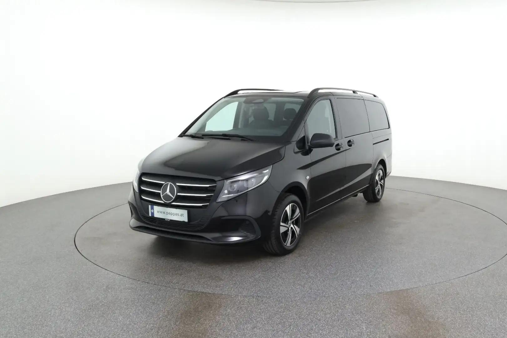 Mercedes-Benz Vito 124 CDI 4x4 Tourer SELECT Lang AHK2,5t 8Sitze Schwarz - 1