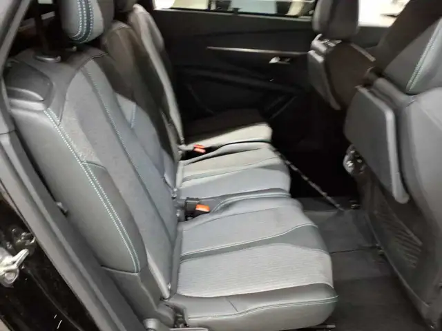 Peugeot 5008 view 14