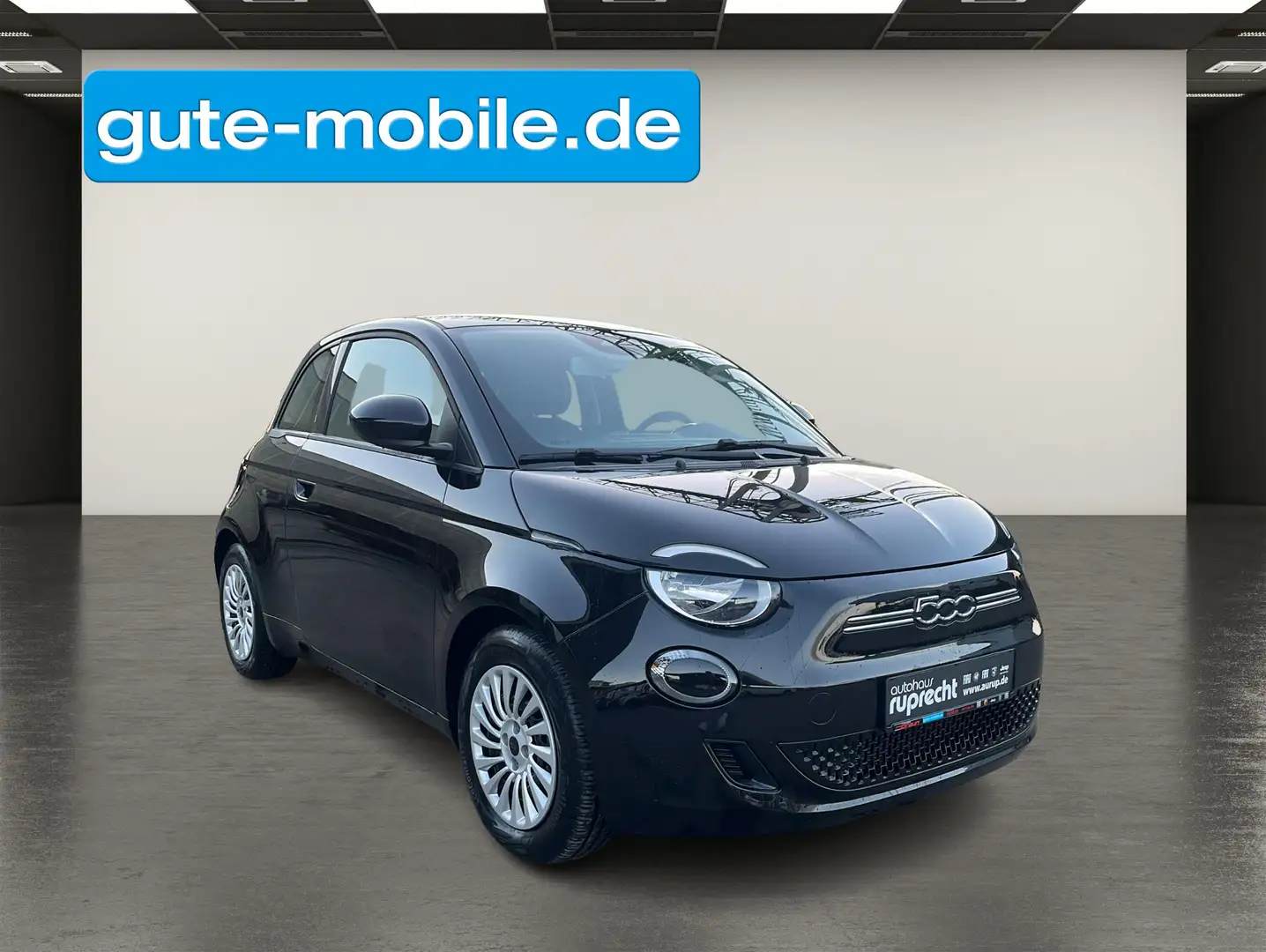 Fiat 500e Action | 23,8 kWh | ** Neujahres Aktion** Zwart - 1