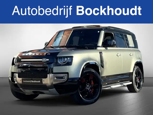 2022 Land Rover Defender in Green for sale