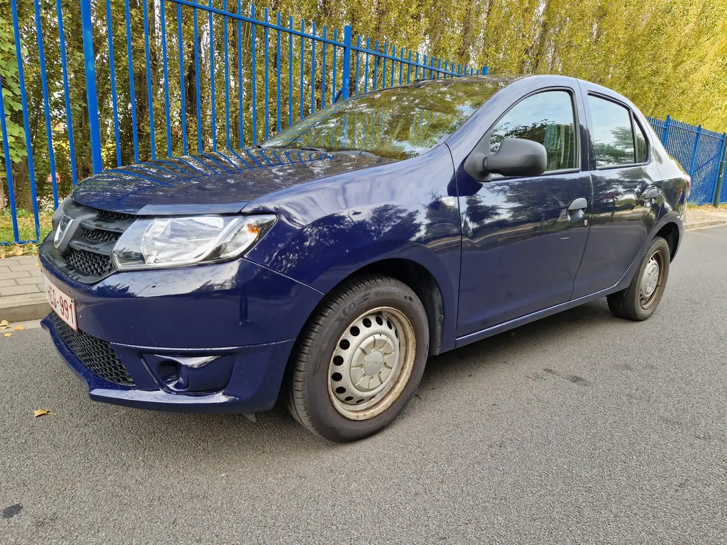 Dacia Logan 1.2i Ambiance EURO 6 Blauw - 1