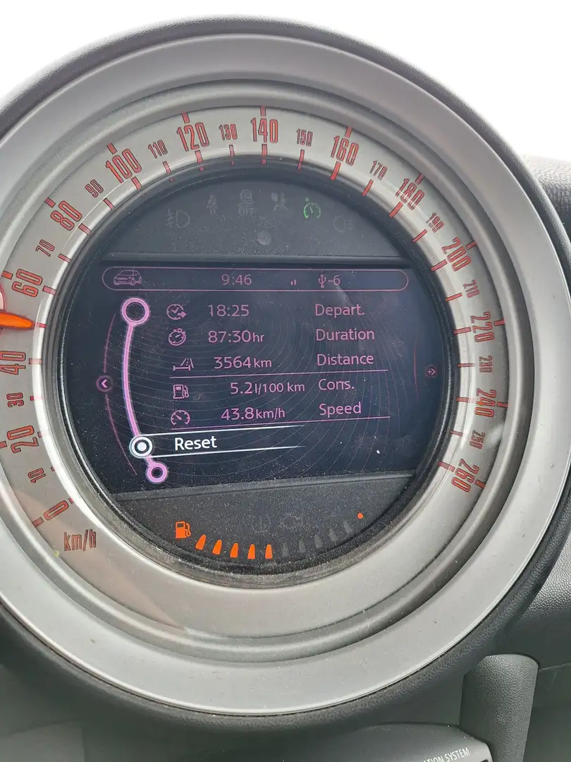 MINI One D Clubman Navi/Bordcomputer/BT - 2