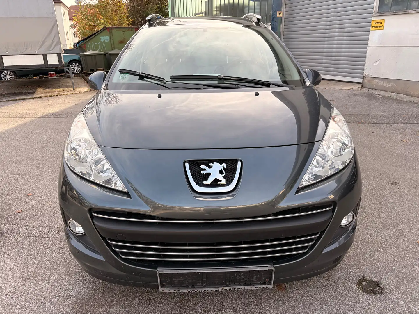 Peugeot 207 Premium Grau - 1