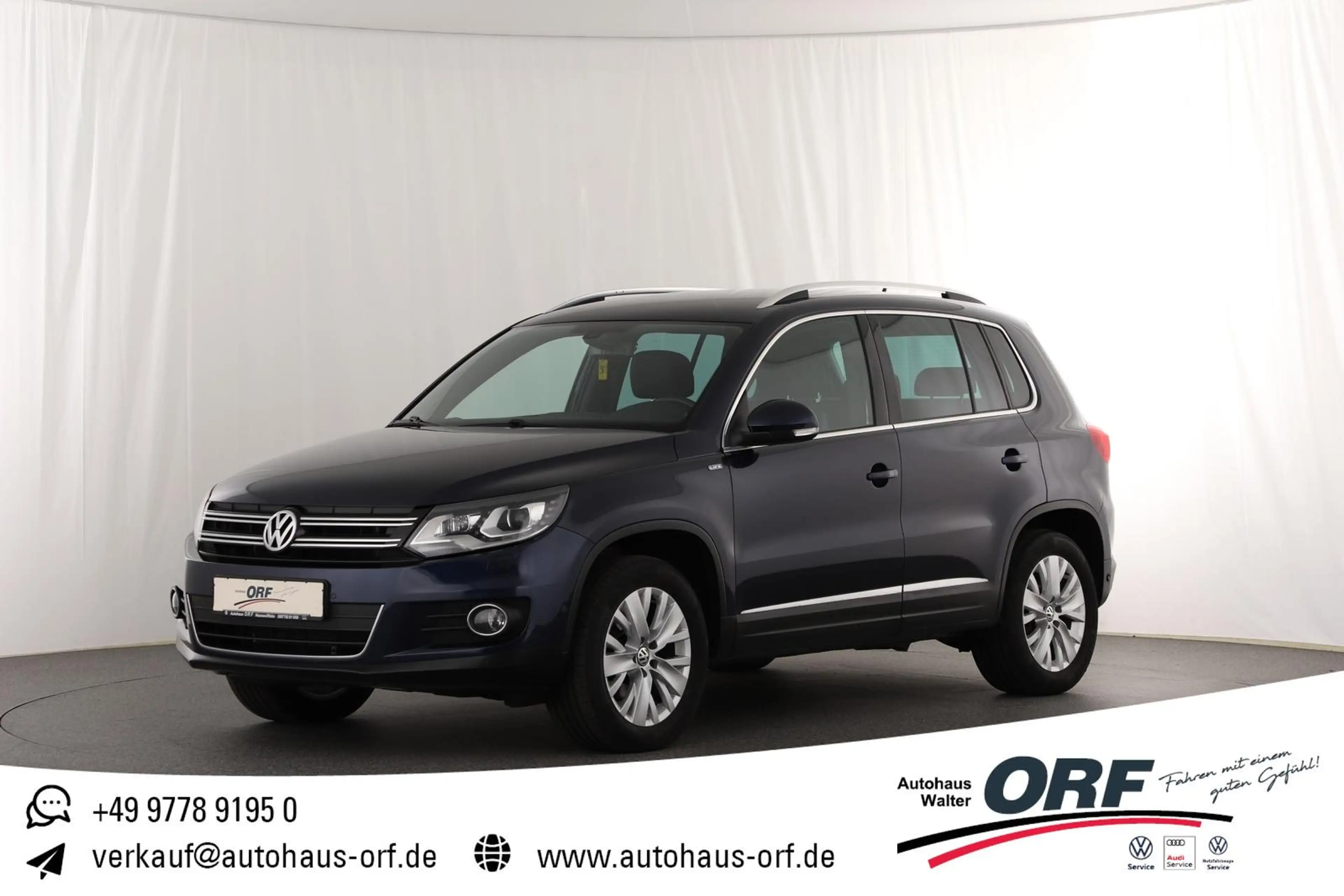 Volkswagen Tiguan 2.0 TDI Life 4Motion DSG AHK BI-XENON KLIMA CLARIO