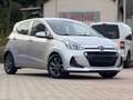 Hyundai i10 YES! *SitzH*Klimaautomatik*Lenkradheizung* Silber - thumbnail 2