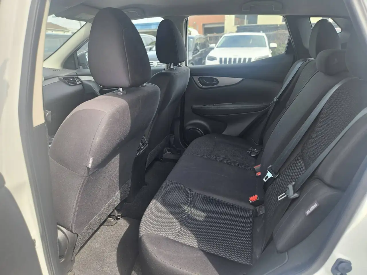 Nissan Qashqai снимка Nissan Qashqai
