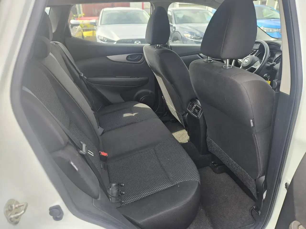 Nissan Qashqai снимка Nissan Qashqai