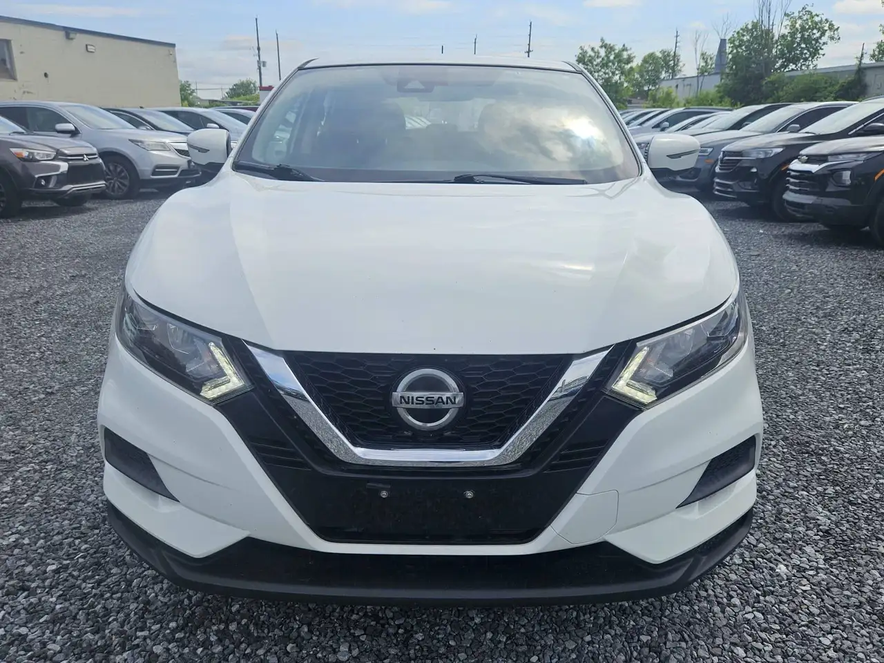 Nissan Qashqai снимка Nissan Qashqai