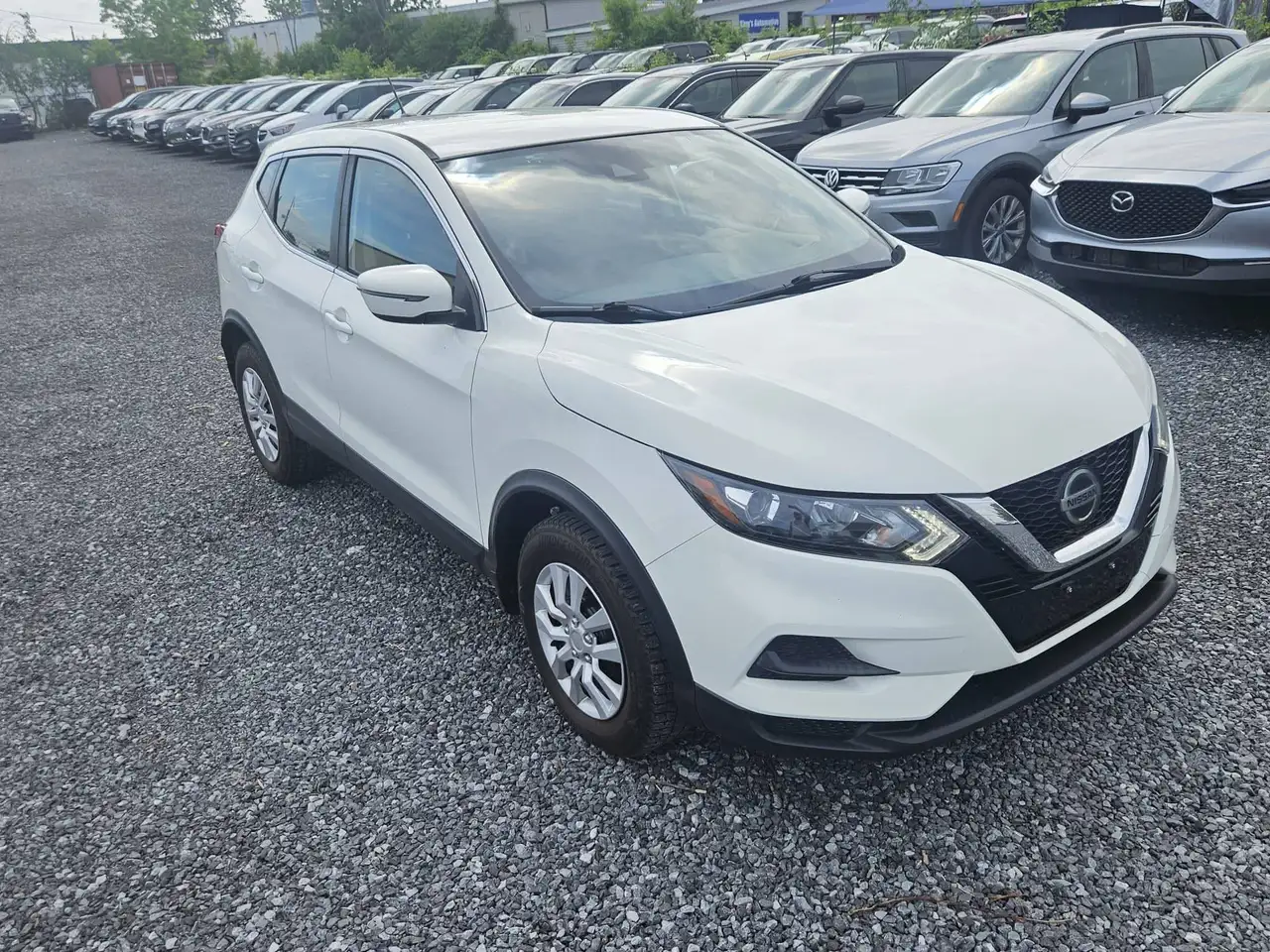 Nissan Qashqai снимка Nissan Qashqai