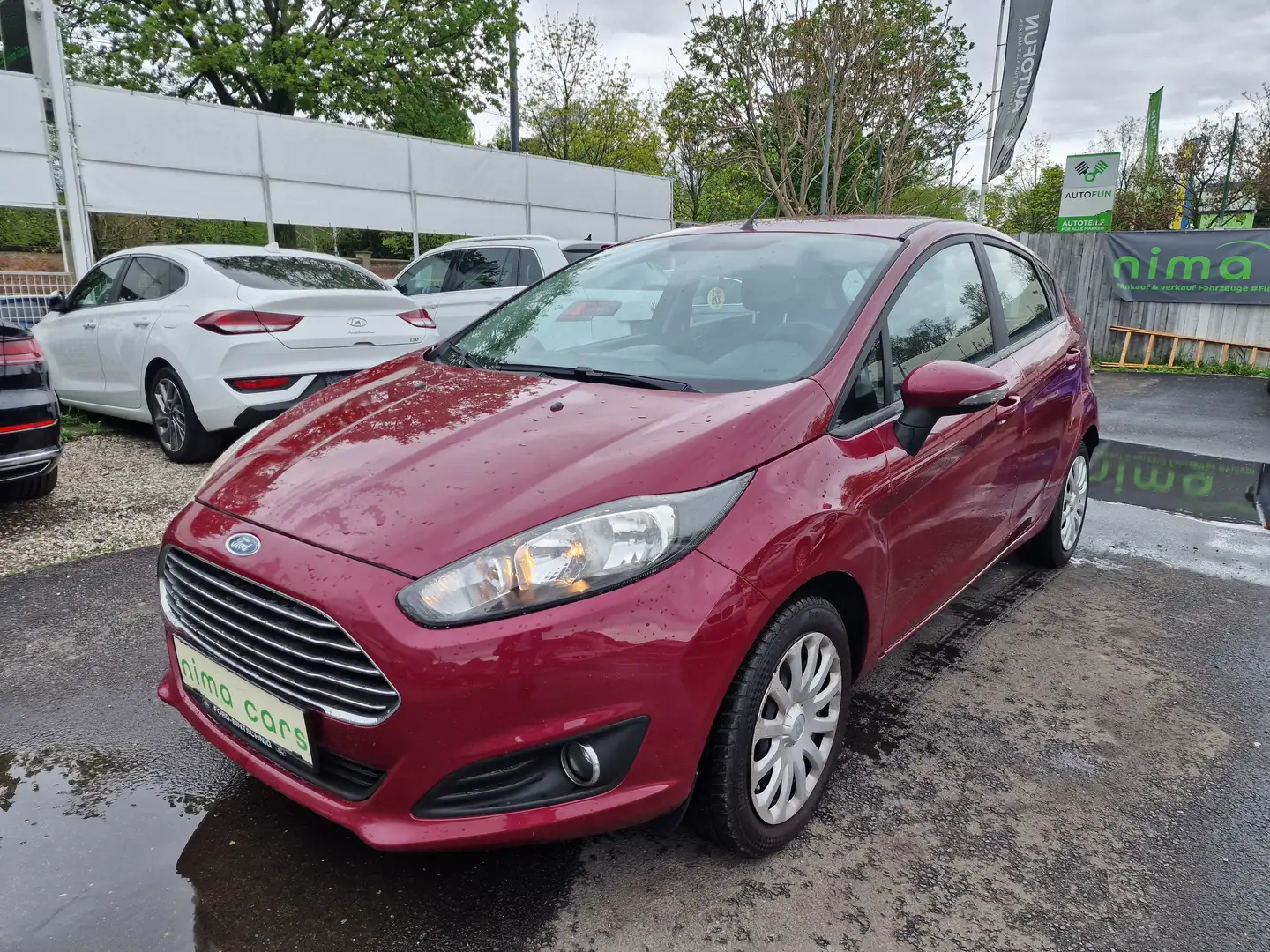 Ford Fiesta Easy / 4 Zylinder Violett - 1