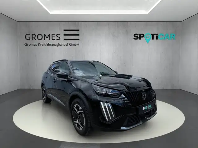 Peugeot 2008 main image