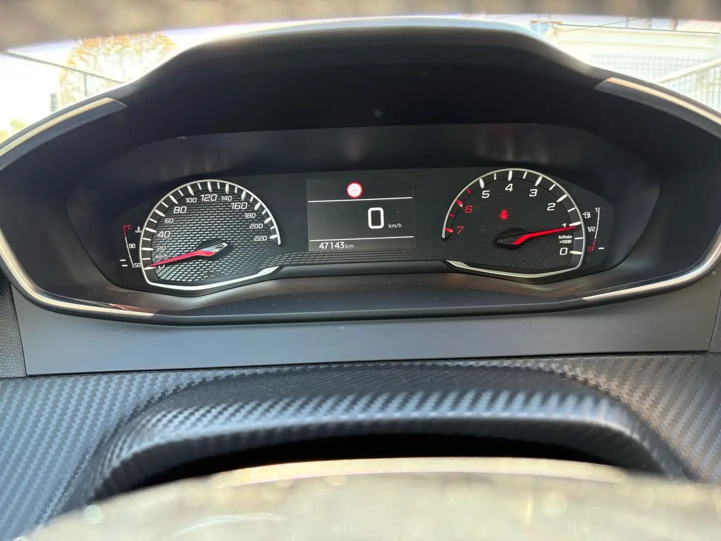 Peugeot 208 1.2i Active (EU6.3) Gris - 2