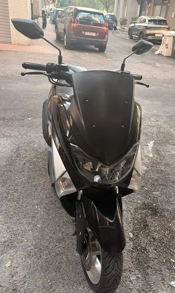 Yamaha NMAX