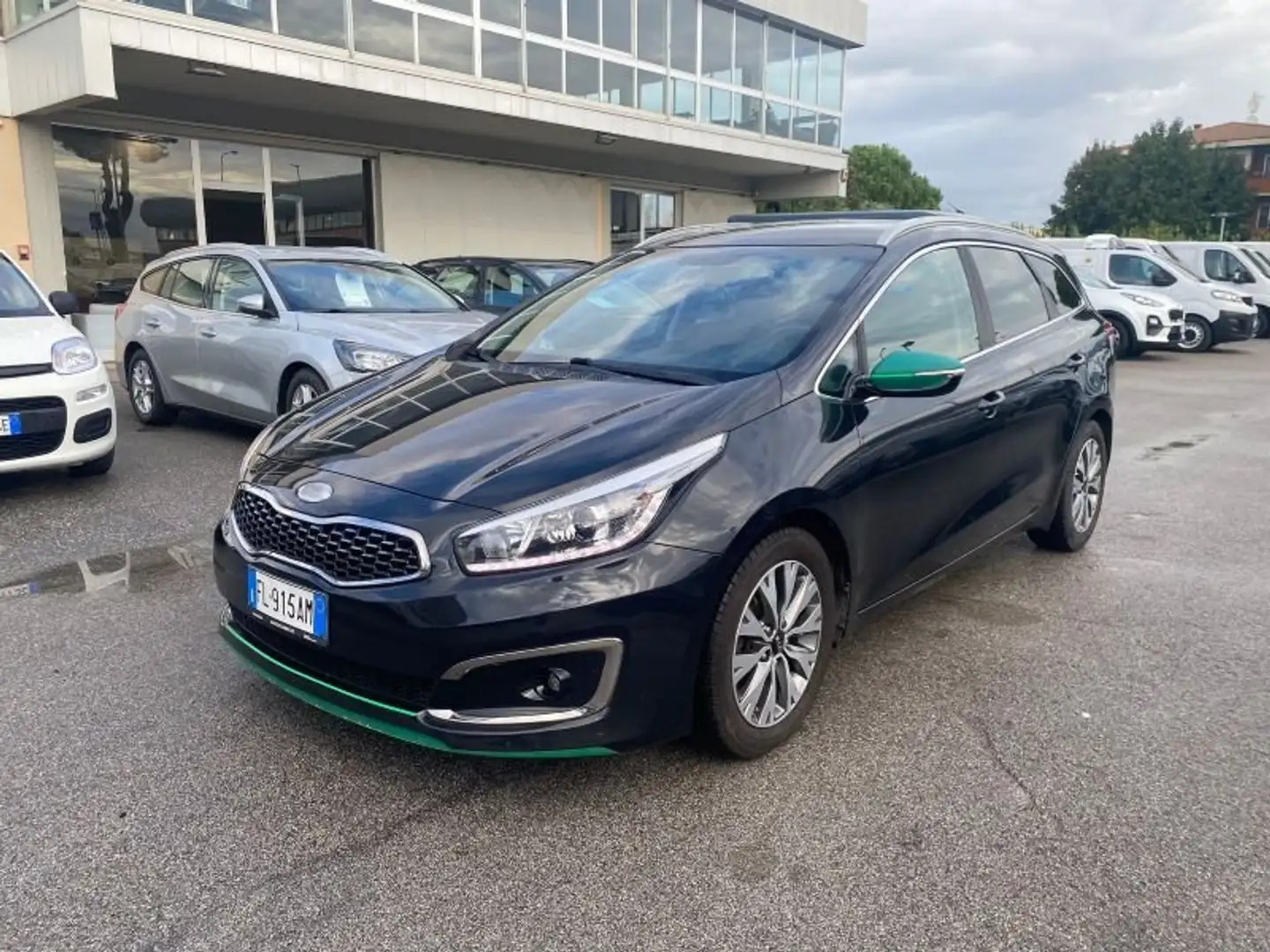 Kia Ceed / cee'd 1.6 DIESEL Noir - 1