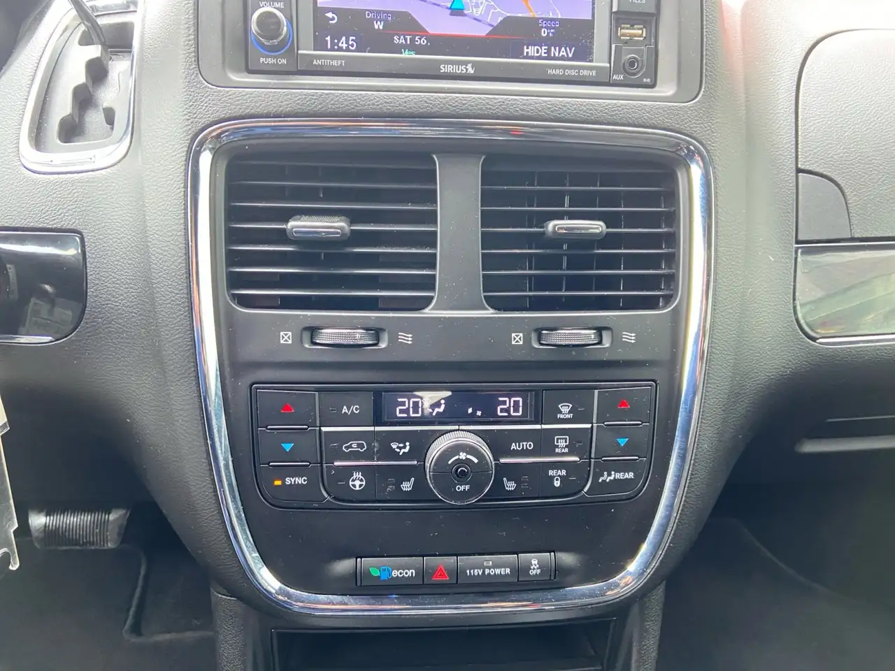 Dodge Grand Caravan снимка Dodge Grand Caravan