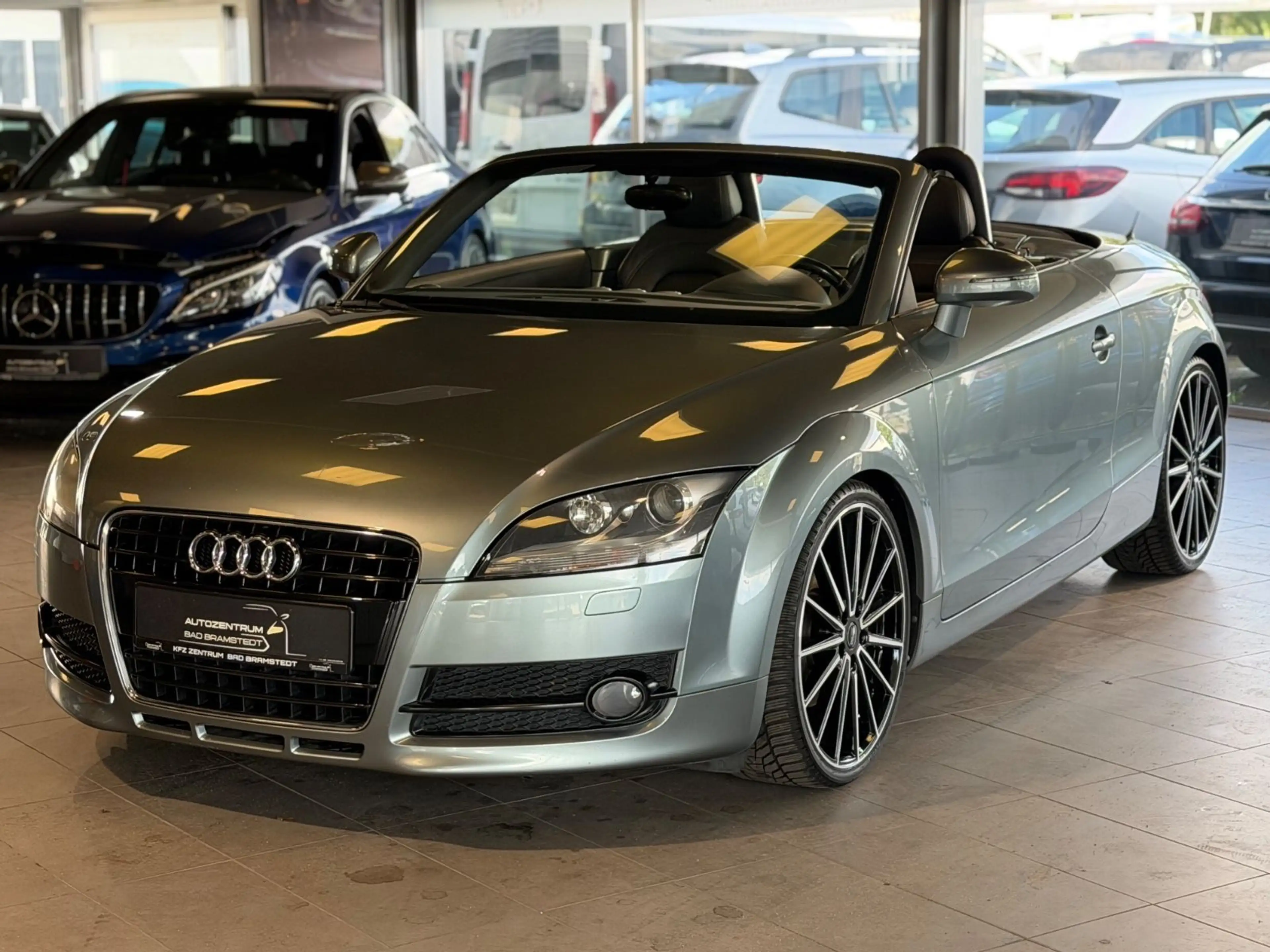 Audi TT Cabrio 2.0 TFSI |XENON|PDC|SHZ|NAVI|VOLLEDER — photo 2