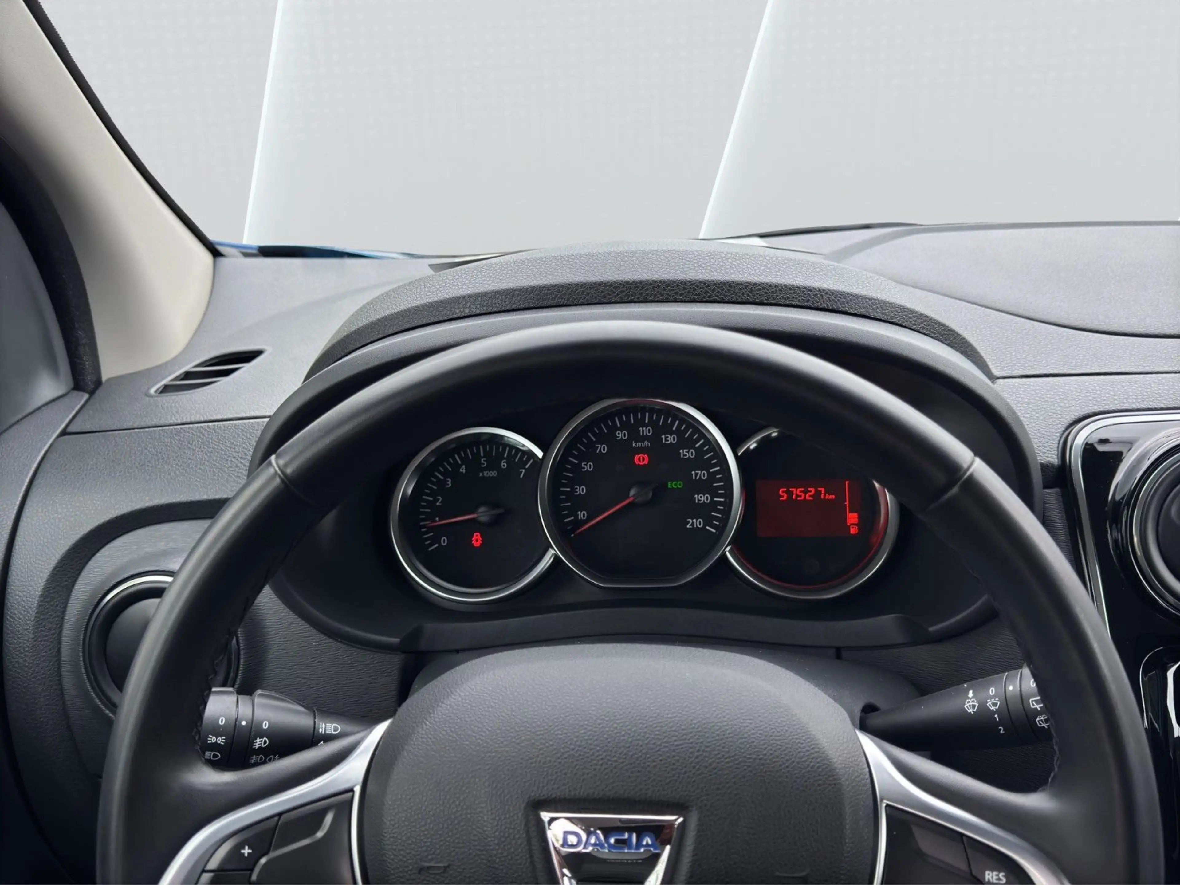 Dacia Lodgy 1.6 SCe 100 StepwayComfort, 1.HD, wenig KM — photo 12