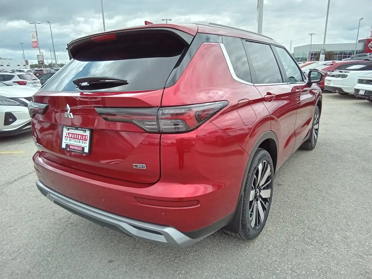 Mitsubishi Outlander снимка Mitsubishi Outlander