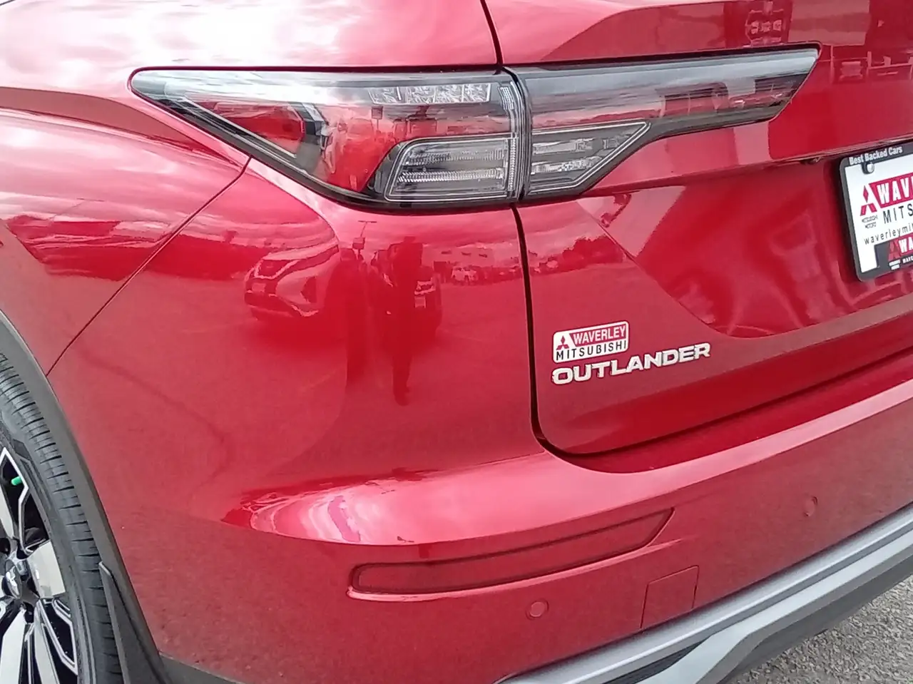 Mitsubishi Outlander снимка Mitsubishi Outlander