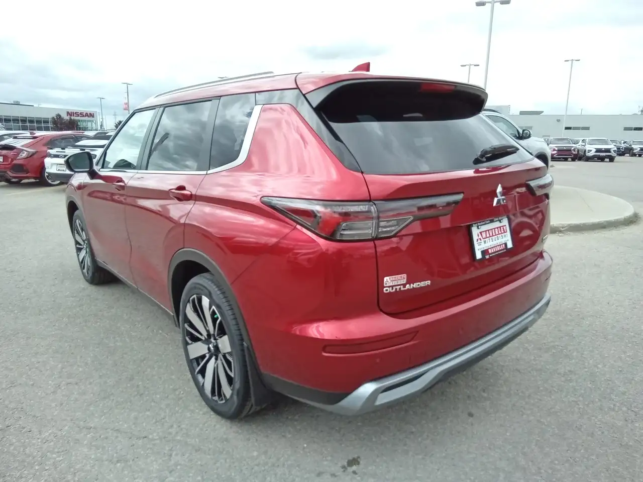 Mitsubishi Outlander снимка Mitsubishi Outlander
