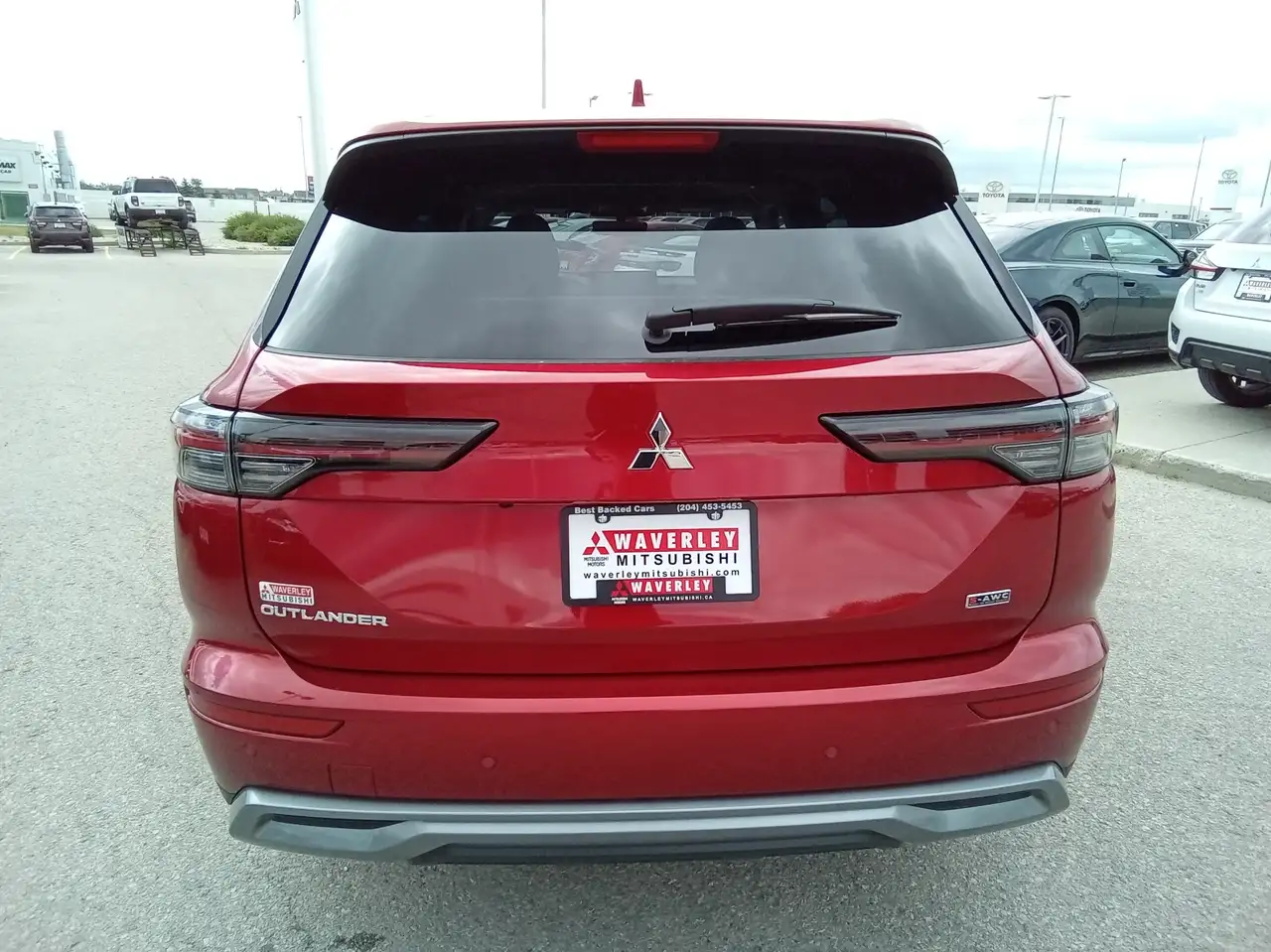 Mitsubishi Outlander снимка Mitsubishi Outlander