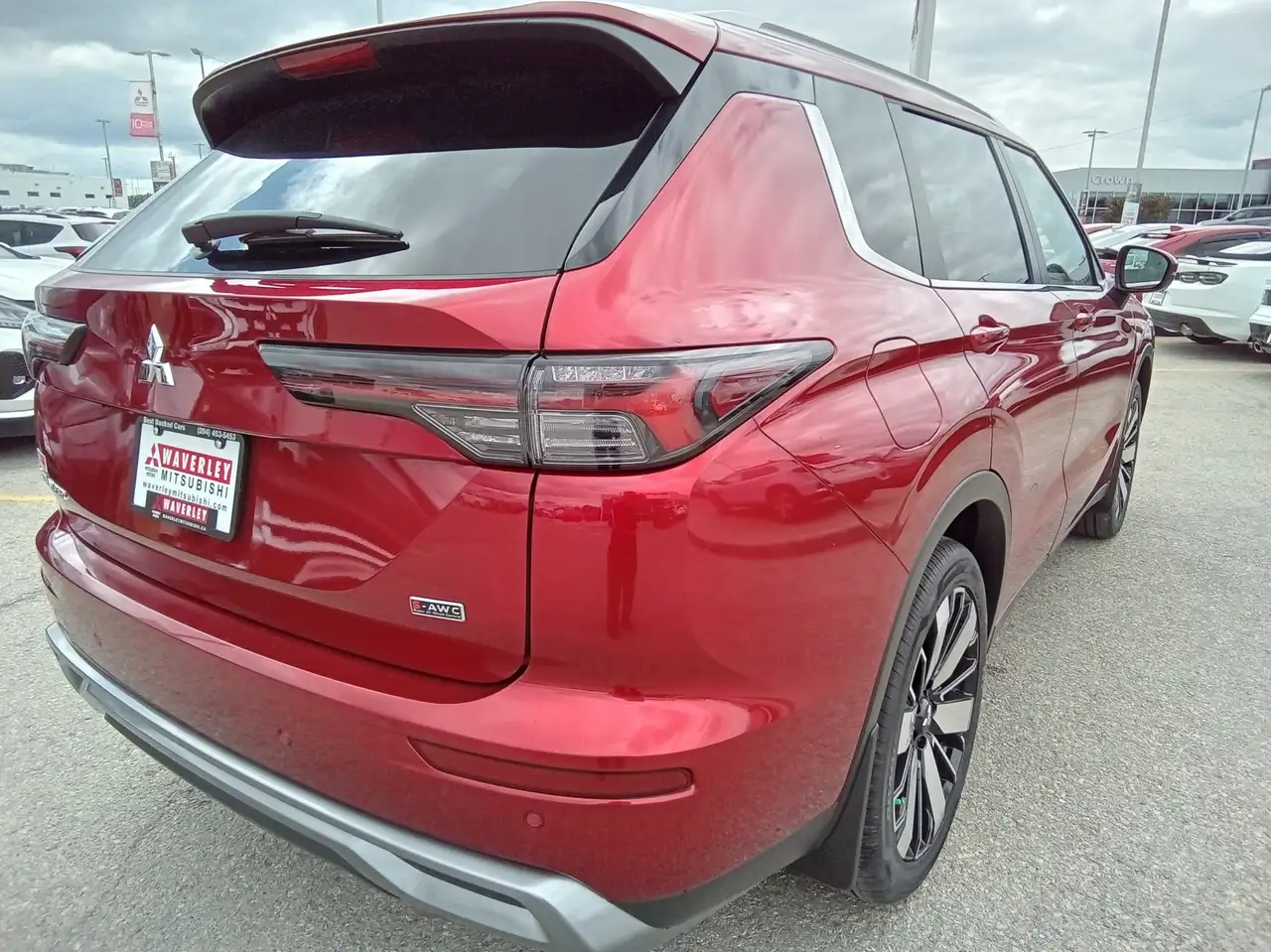 Mitsubishi Outlander снимка Mitsubishi Outlander