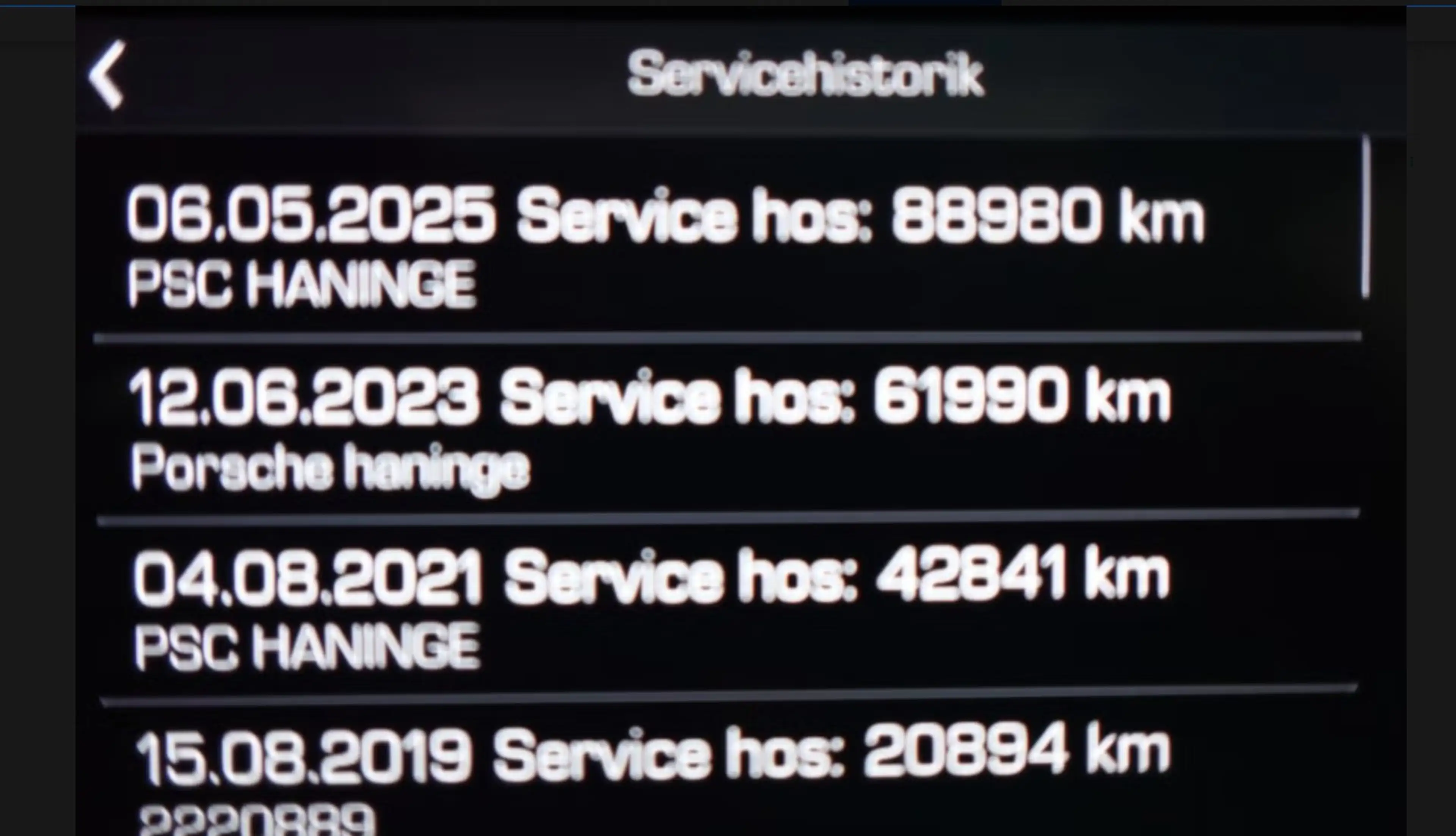 Porsche Panamera 4 E-Hybrid PANORAMA — photo 12