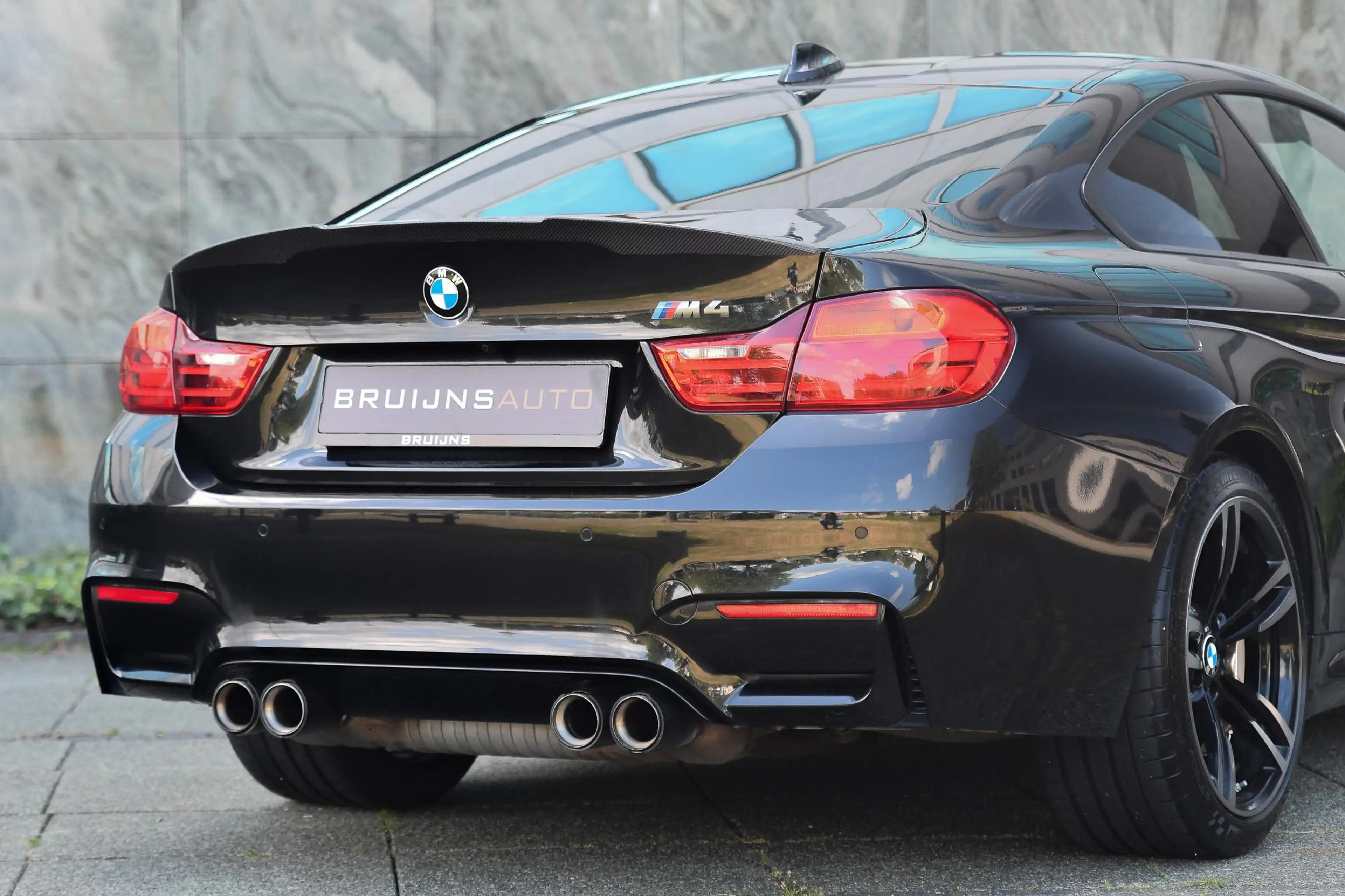 BMW M4 4-serie Coupé — photo 6