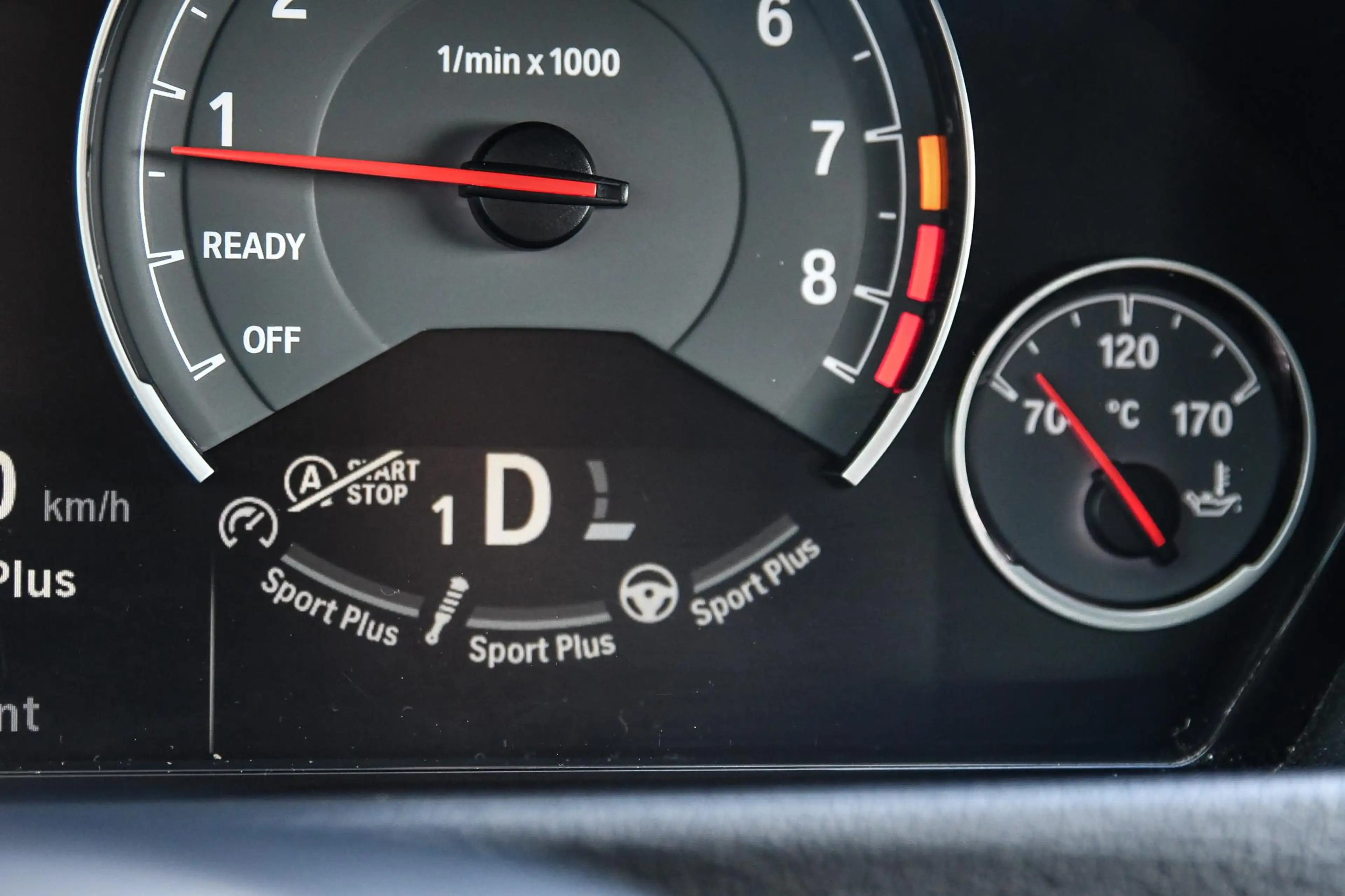 BMW M4 4-serie Coupé — photo 24