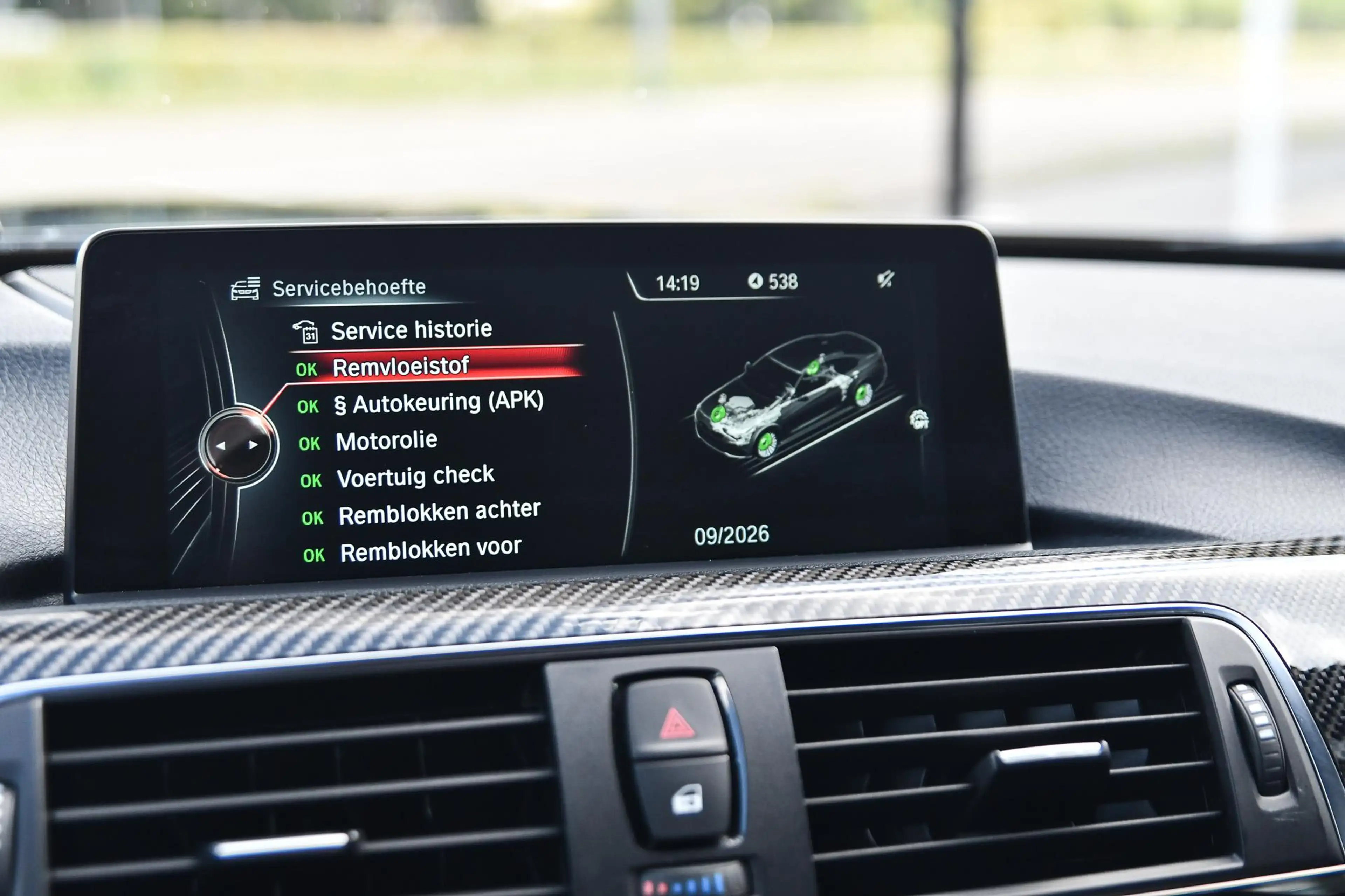 BMW M4 4-serie Coupé — photo 16