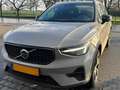 Volvo XC40 B3 Mild Hybrid Benzin (163 PS) Gris - thumbnail 1